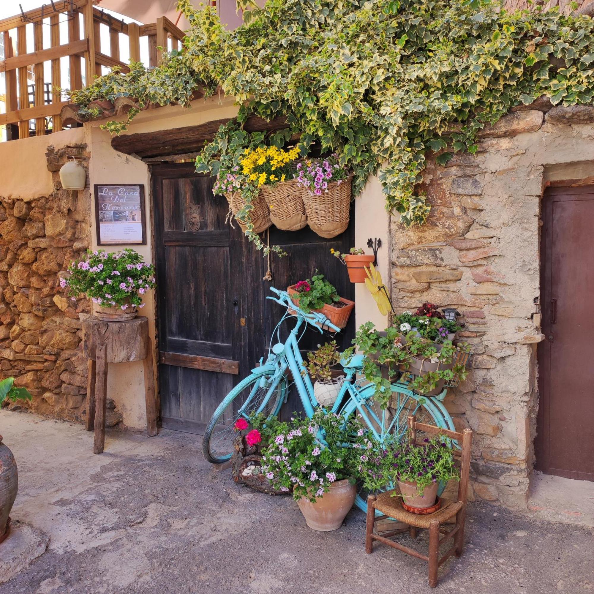 La casa del Herrero Vilanova de la Reina Exterior foto